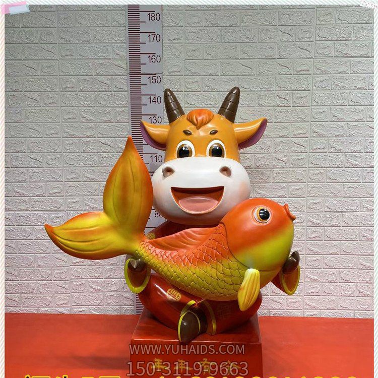 商场网红店铺玻璃钢卡通彩绘小牛摆件博鱼网页版