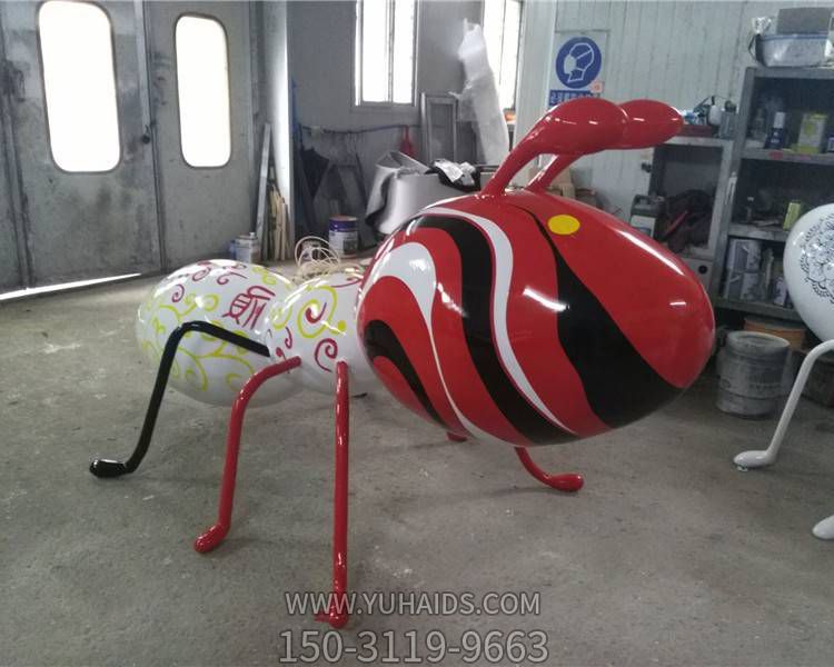 户外园林玻璃钢彩绘抽象蚂蚁景摆件博鱼网页版