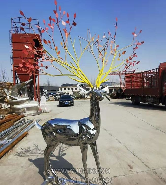 镜面大型动物景观梅花鹿博鱼网页版