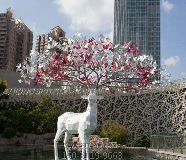 户外大型景观玻璃钢彩绘梅花鹿博鱼网页版