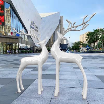 广场包立管抽象梅花鹿博鱼网页版