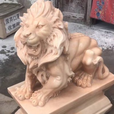 酒店园林大型晚霞红石雕狮子博鱼网页版