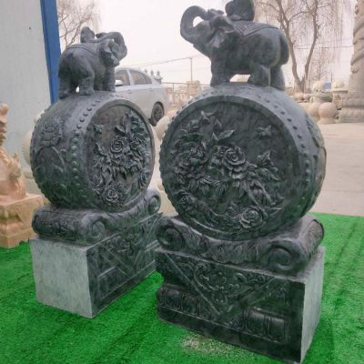 青石石雕庭院门口一对抱鼓石博鱼网页版