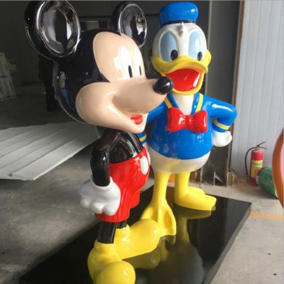 玻璃钢卡通迪士尼公园米老鼠唐老鸭博鱼网页版