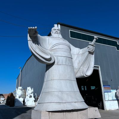 大型景区广场摆放青石雕刻秦始皇伟人石像