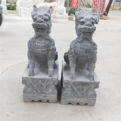 天然青石浮雕做旧麒麟门墩博鱼网页版景区口摆件