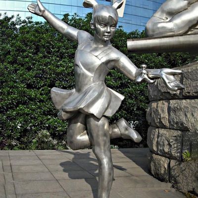 跳舞的女孩人物博鱼网页版 金属不锈钢校园广场博鱼网页版户外摆件