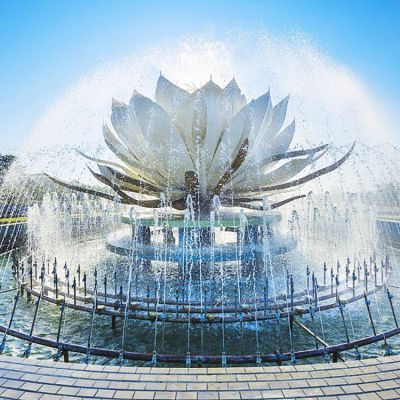定制广场金属不锈钢莲花镜面博鱼网页版户外园林景观发光拉丝景观摆件
