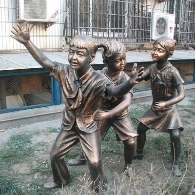 城市街道玻璃钢仿铜园林景观人物情景博鱼网页版