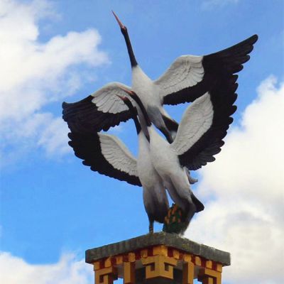 公园广场摆放玻璃钢大型仿真仙鹤博鱼网页版