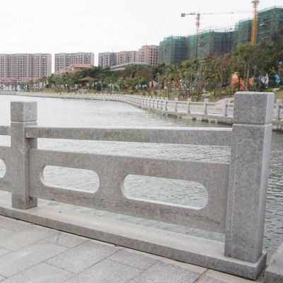 公园湖边拱桥安装防护围栏 花岗岩镂空石栏杆