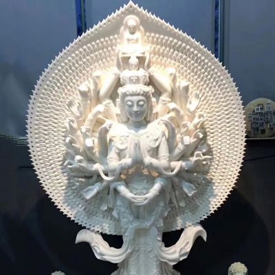汉白玉浮刻千手观音博鱼网页版