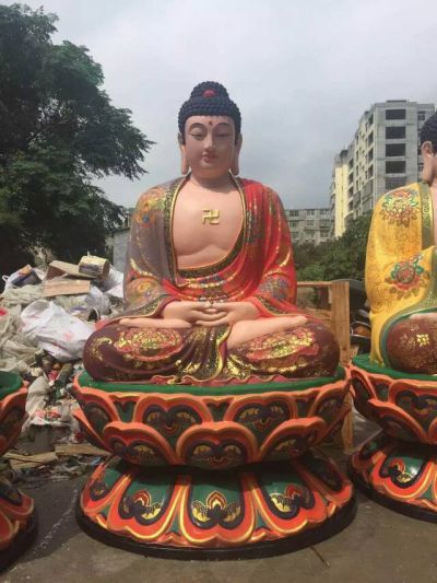 玻璃钢彩绘大型人物景观寺庙景区五方佛博鱼网页版