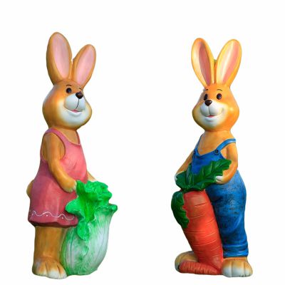 电影院门口两只拿胡萝卜和白菜的玻璃钢兔子博鱼网页版