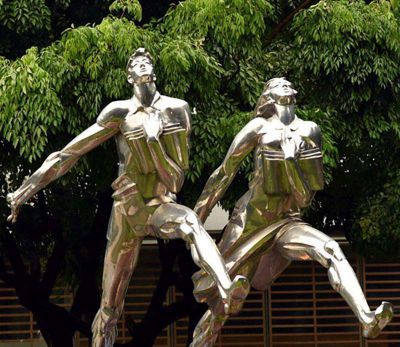 学生操场不锈钢镜面跑步博鱼网页版