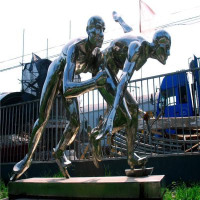 户外广场不锈钢镜面远动滑冰的抽象人物博鱼网页版