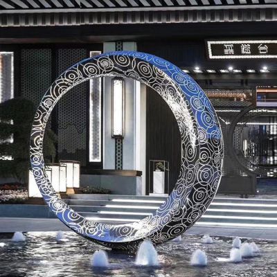 酒店水池摆放不锈钢雕刻花纹艺术圆环水景观