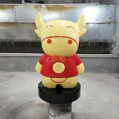 玻璃钢卡通小牛博鱼网页版 商场室内装饰品摆件
