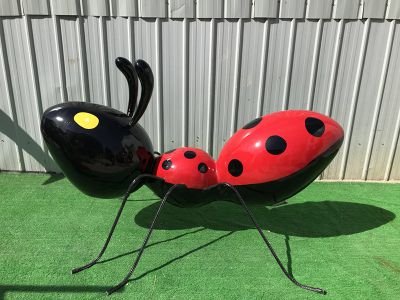 幼儿园卡通玻璃钢蚂蚁博鱼网页版