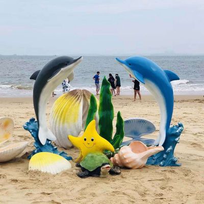 海边创意玻璃钢彩绘海洋动物海豚博鱼网页版