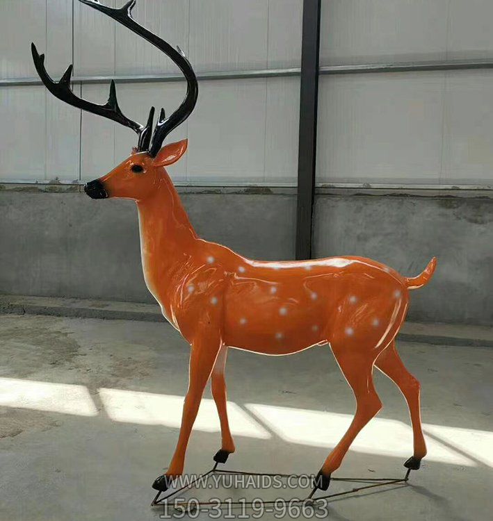 玻璃钢仿真公园景区梅花鹿博鱼网页版