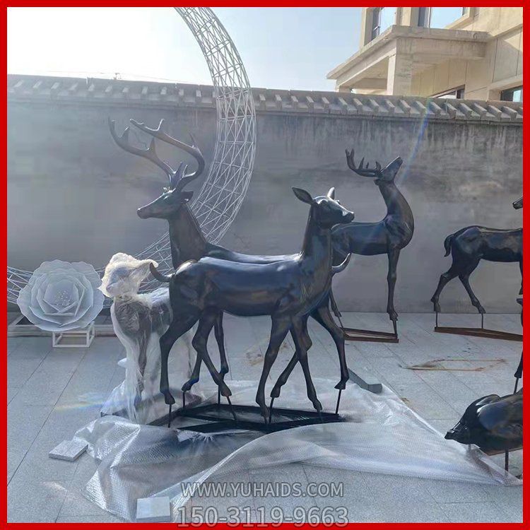 大型铜雕户外草坪鹿博鱼网页版