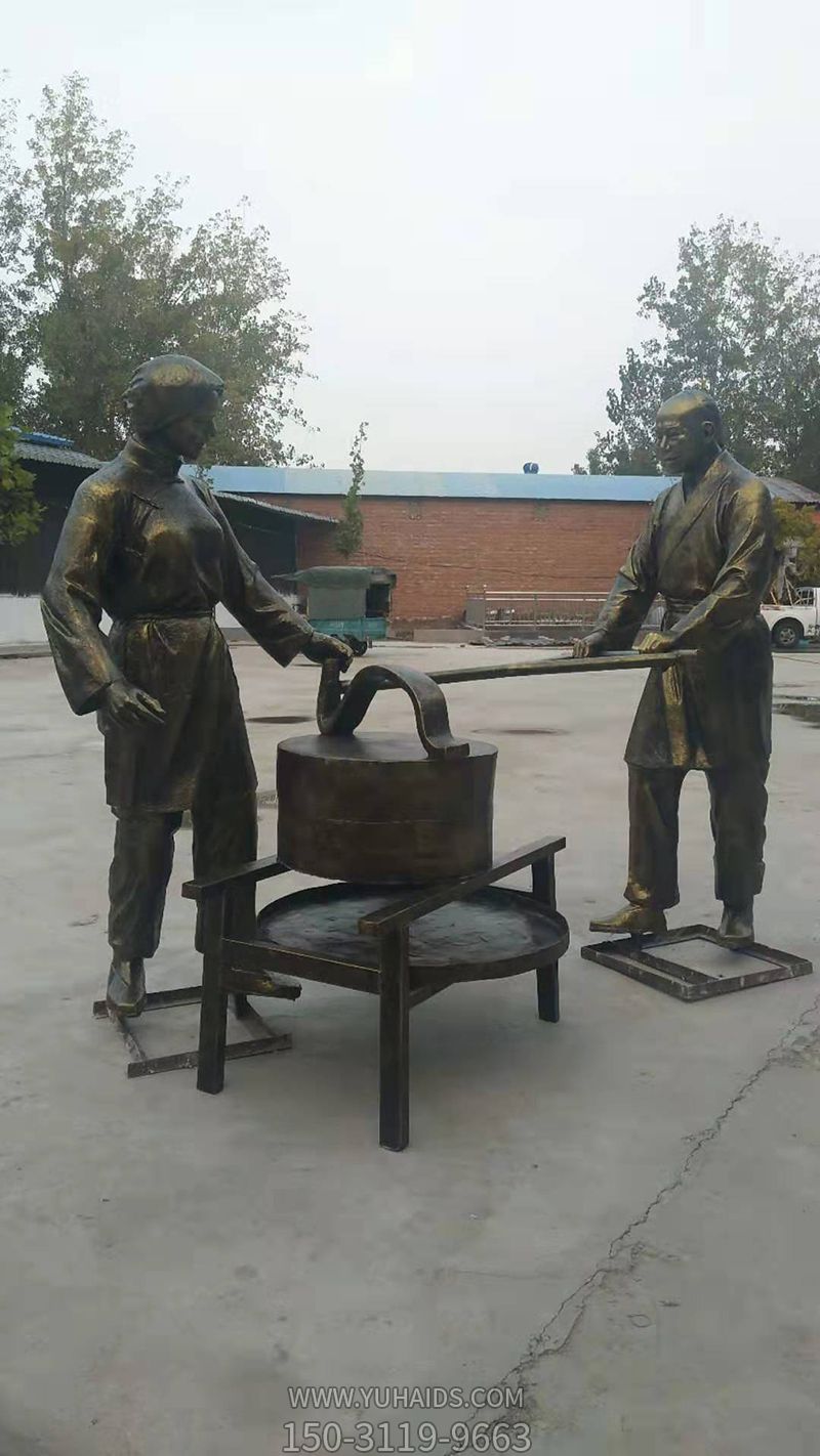 村庄玻璃钢仿铜民俗生活推磨磨豆子人物博鱼网页版