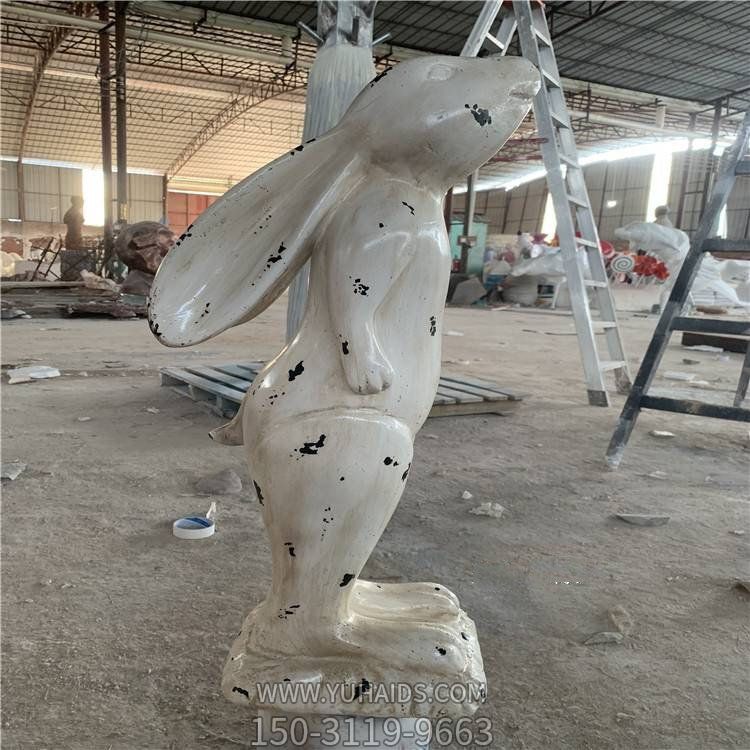 玻璃钢卡通创意兔子博鱼网页版