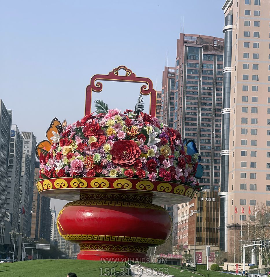 广场五彩玻璃钢大花篮博鱼网页版