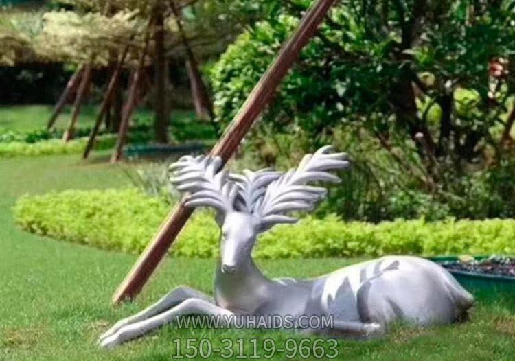 公园草坪不锈钢抛光梅花鹿博鱼网页版