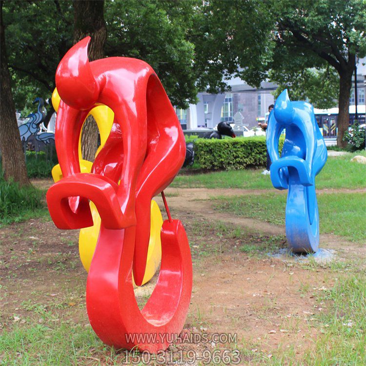 玻璃钢彩绘抽象骑自行车的人物博鱼网页版