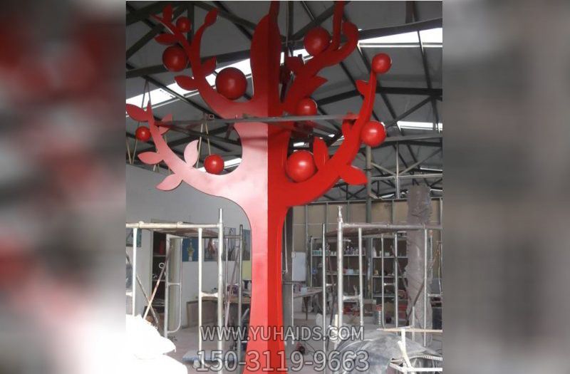 农村文化广场摆放红色不锈钢抽象树博鱼网页版