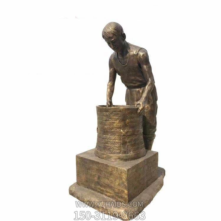 景区景点户外街道玻璃钢仿铜园林景观摆件人物博鱼网页版