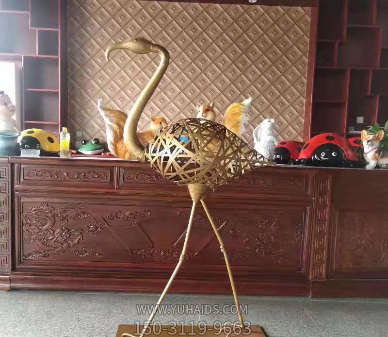 商店摆放不锈钢抛光火烈鸟博鱼网页版