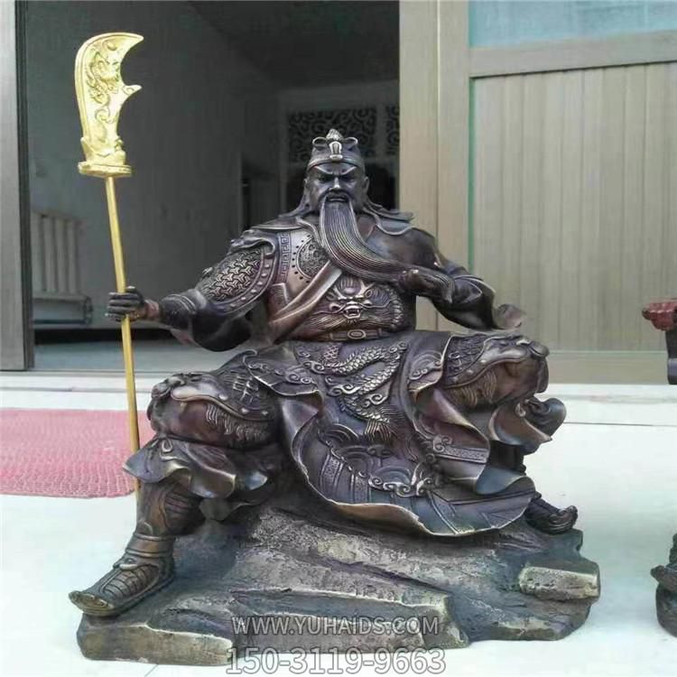 大型宗教寺庙拿刀的铜雕关公关羽博鱼网页版