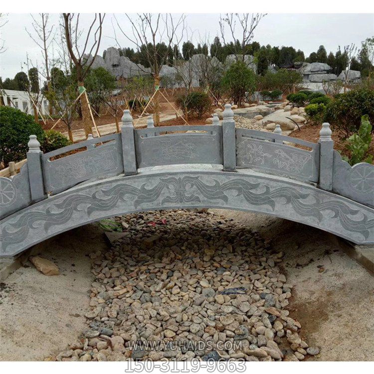 天然石材青石雕刻小拱石桥户外园林景观摆件博鱼网页版