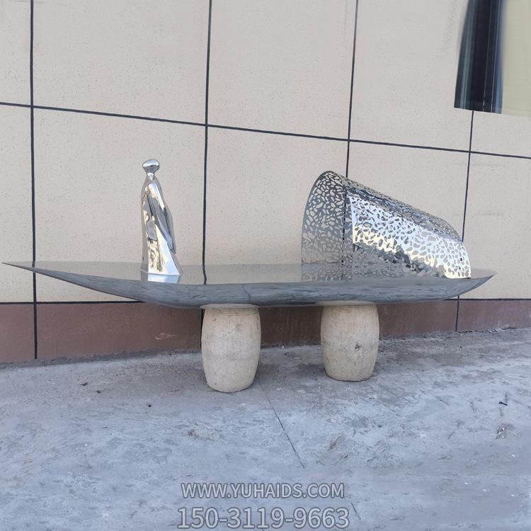 镜面户外园林景观创意人物  船博鱼网页版