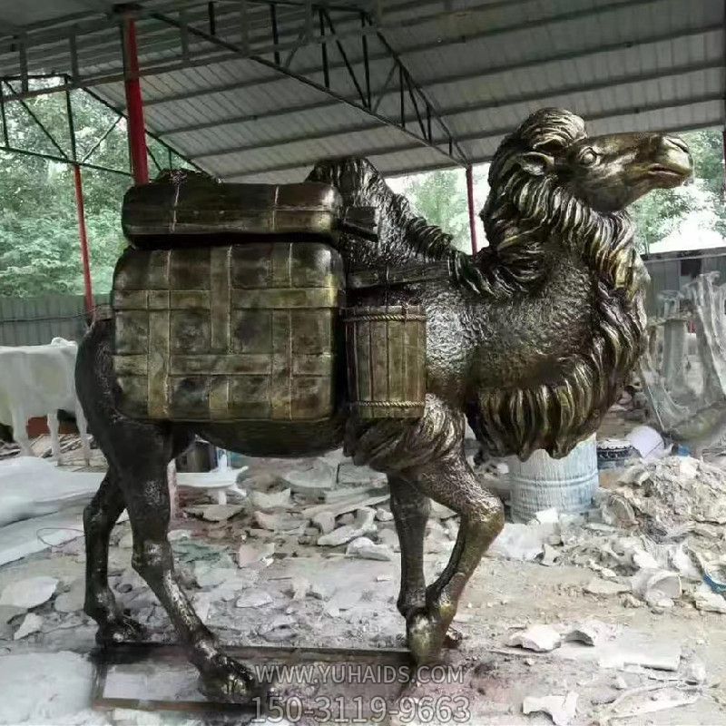 不锈钢仿铜行走的骆驼博鱼网页版