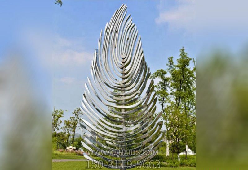 学校广场不锈钢抽象柏树博鱼网页版