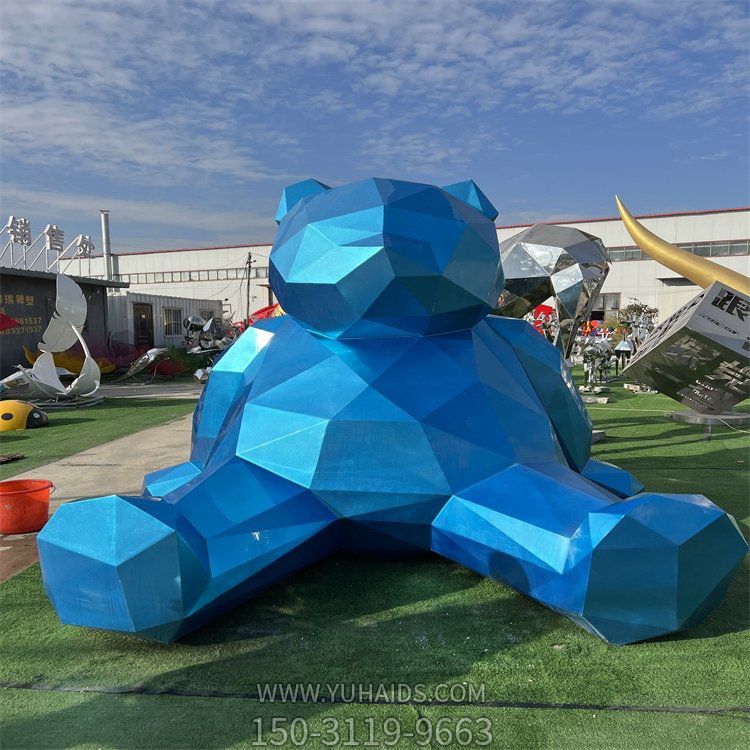 景区园林商场户外摆放大型玻璃钢几何切面网红熊博鱼网页版