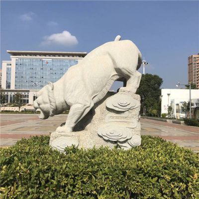 工厂企业大型大理石石雕下山的狮子博鱼网页版