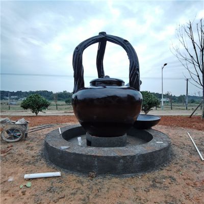 园林户外摆放玻璃钢喷漆仿真流水壶景观博鱼网页版
