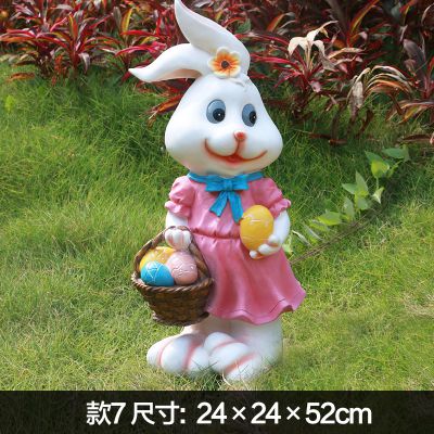 景区一只女款站立的玻璃钢兔子博鱼网页版