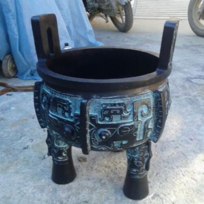 仿古青铜器圆形鼎博鱼网页版