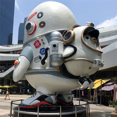 广场大型不锈钢太空企鹅博鱼网页版