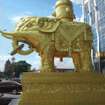 漆金大象，宾馆大门钱的泰式大象博鱼网页版