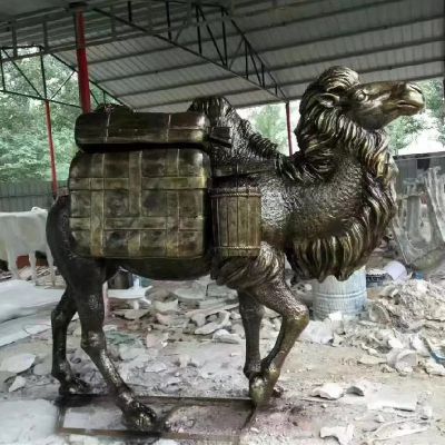 不锈钢仿铜行走的骆驼博鱼网页版