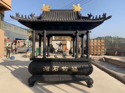 仿古青铜八柱漆金寺院香炉