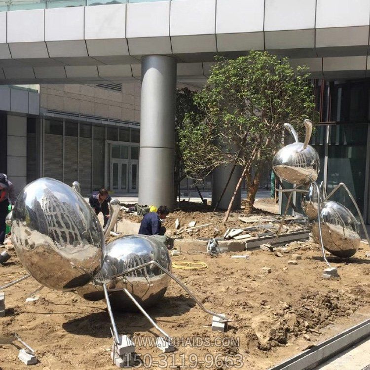 城市园林草地不锈钢镜面抛光蚂蚁小品摆件博鱼网页版