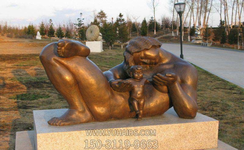 景区创意不锈钢仿铜抽象母子博鱼网页版